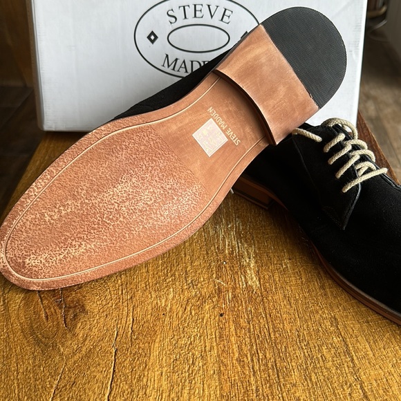 Steve Madden Tasken Black Suede size 12 Brand New In Box - Picture 3 of 5